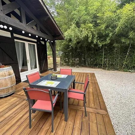 Holiday home Elite Lacquy