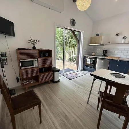 Holiday home Elite Lacquy