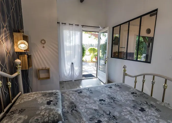 Elite Semesterbostad *