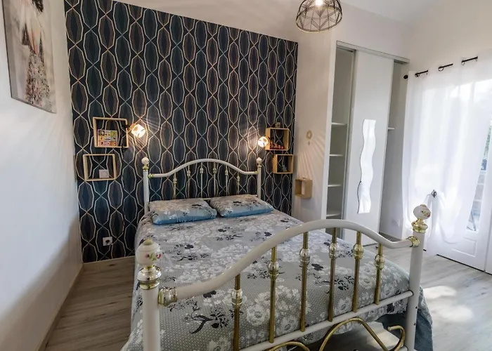 Elite Semesterbostad *